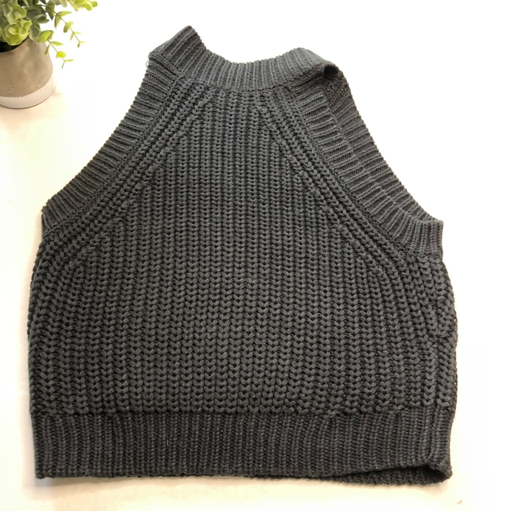 Like Mynded Mock Neck Sleeveless Sweater Tank - Picture 6 of 9